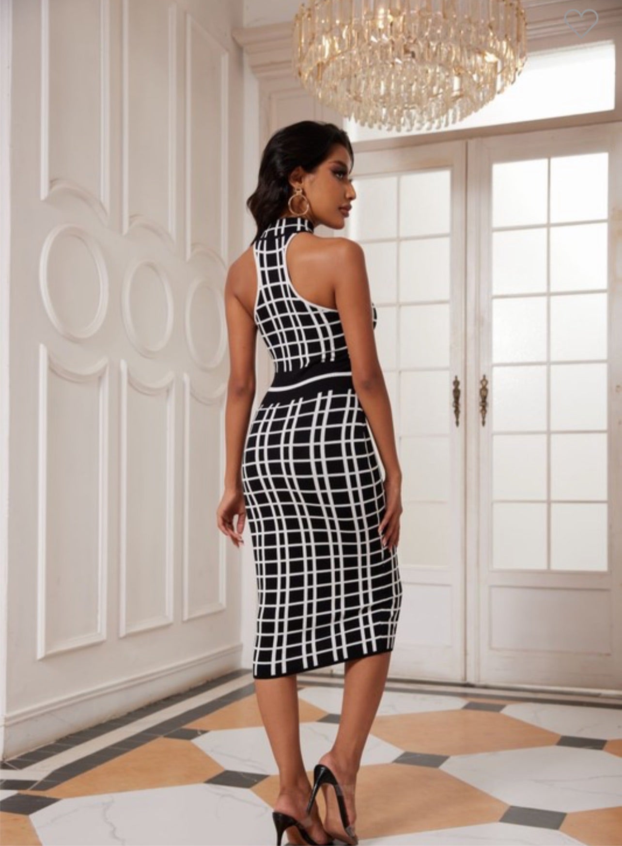 Let’s be minimal dress