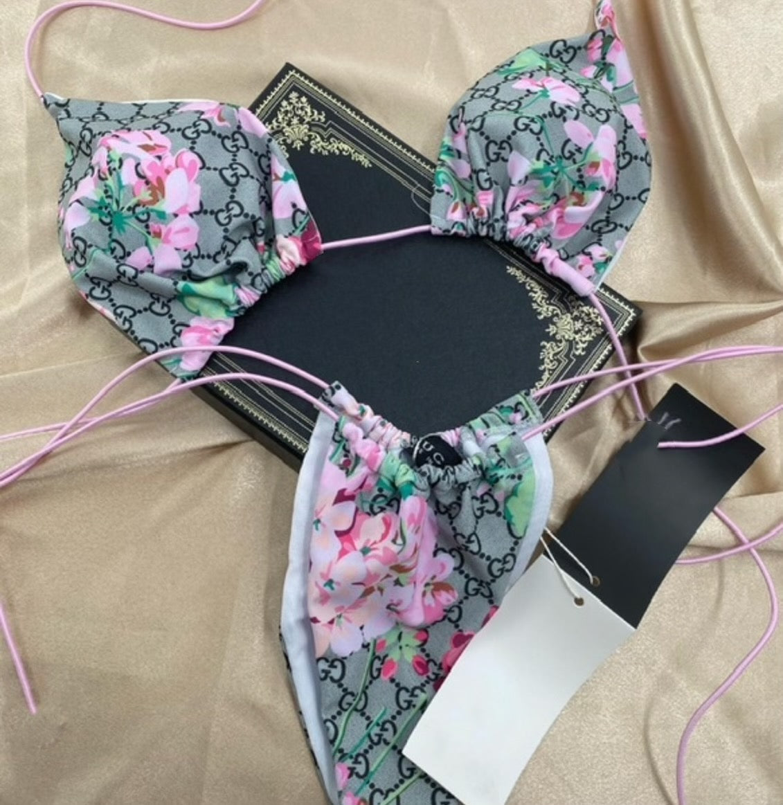 Good flowers bikini