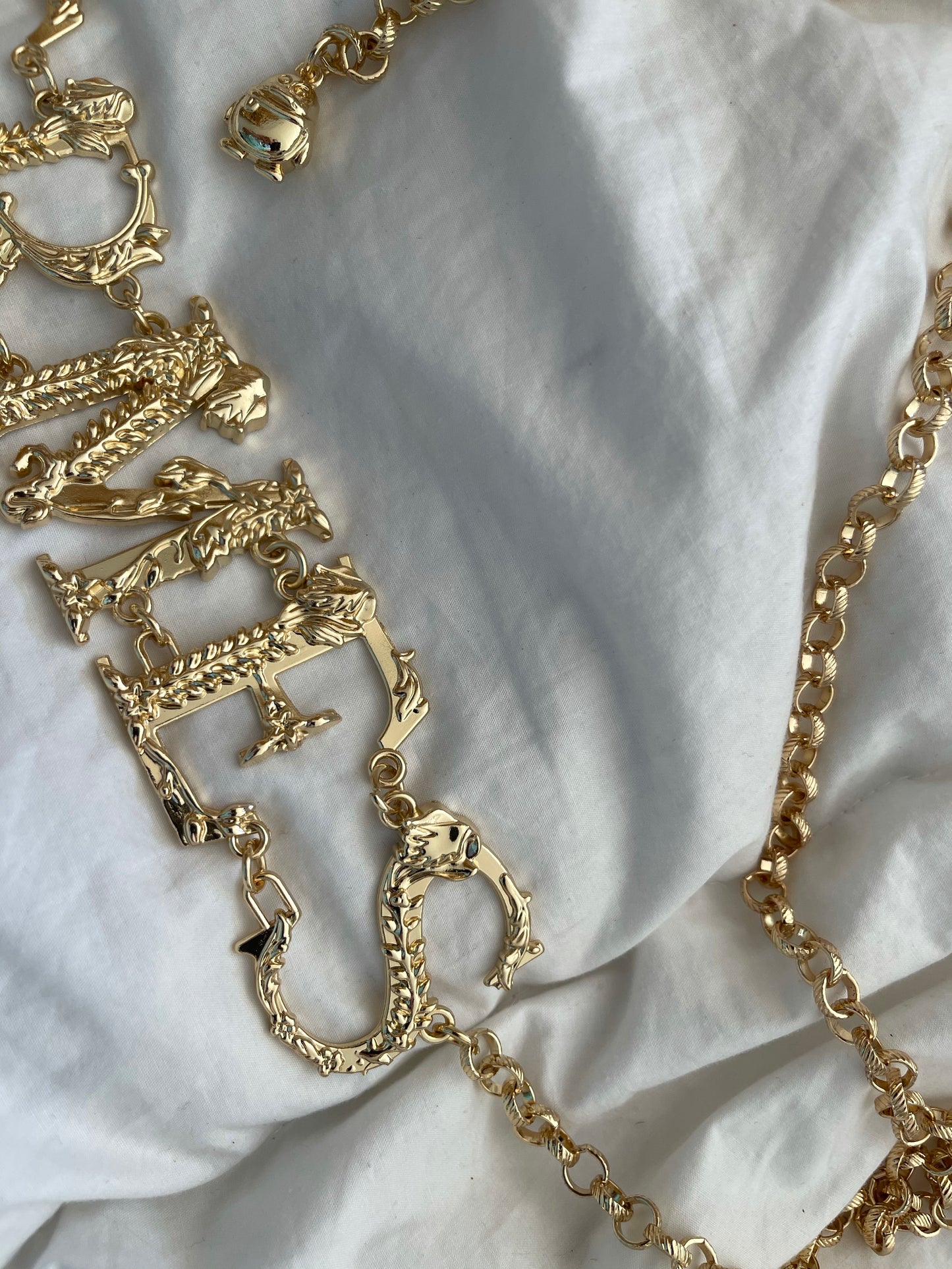 Dorado chain belt